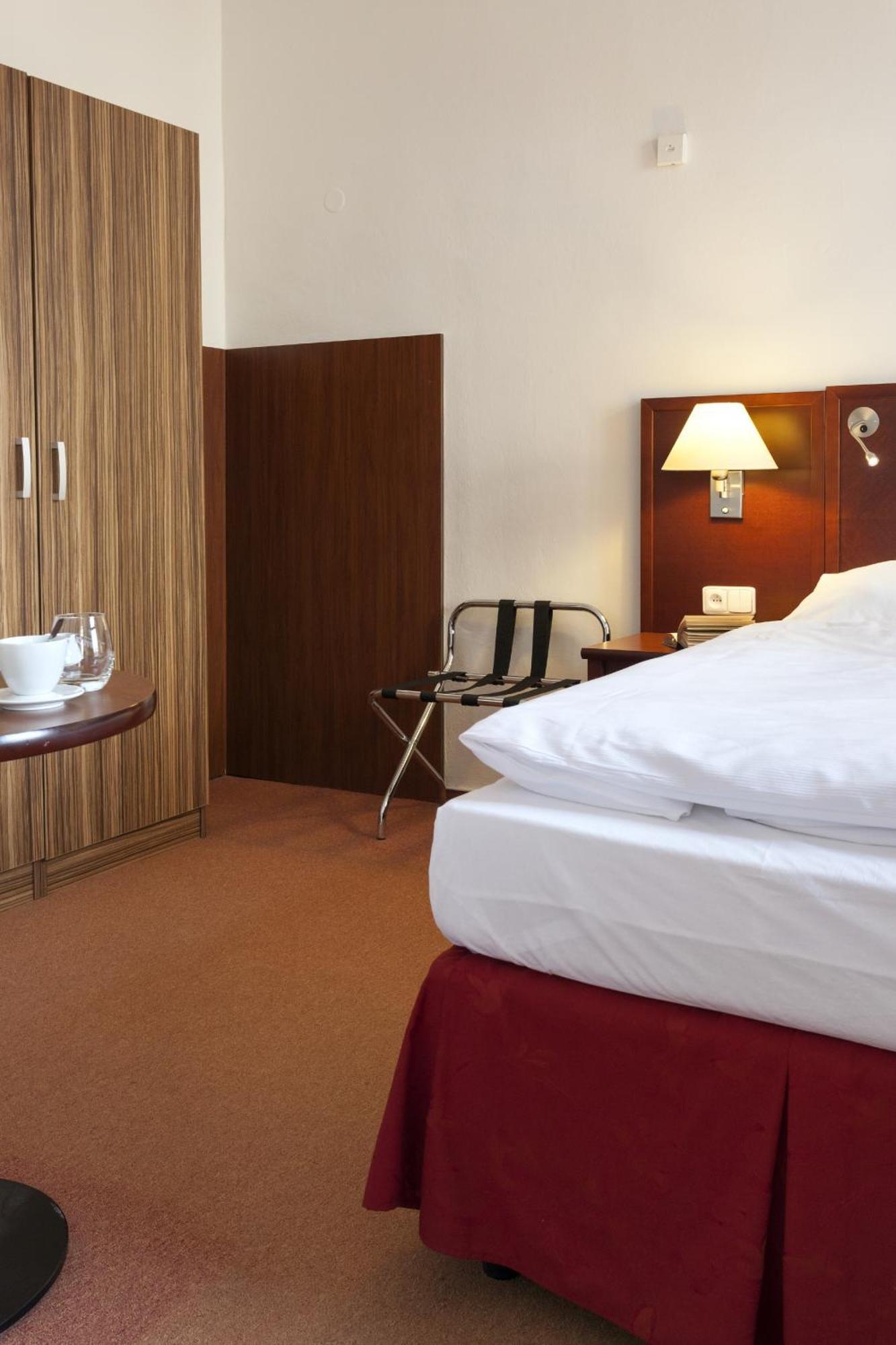 B&B Hotel Praha Nový Jičín Quarto foto