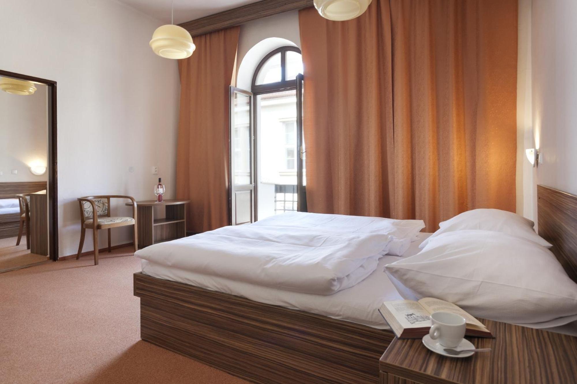 B&B Hotel Praha Nový Jičín Quarto foto