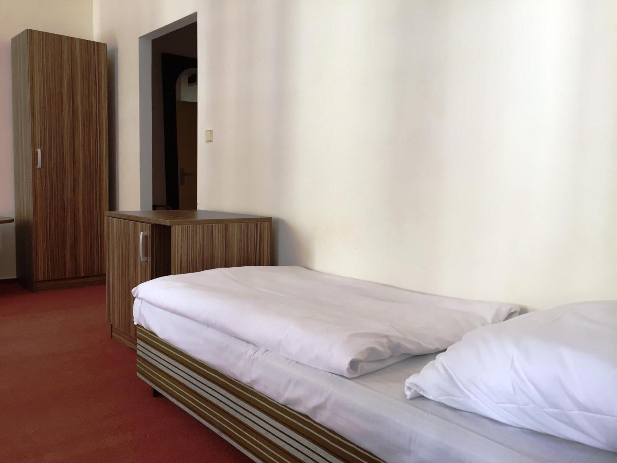 B&B Hotel Praha Nový Jičín Quarto foto